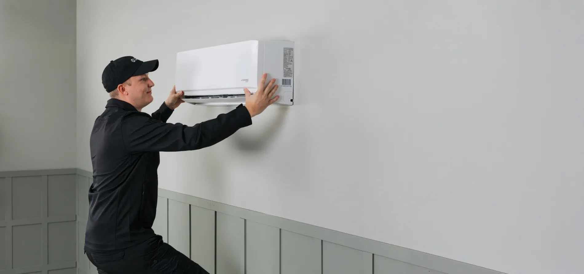 Luftvärmepump installerad i hemmet